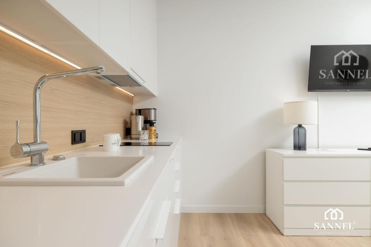 Apartament Horizon Z Dostepem Do Basenow,Strefy Saun,Jacuzzi- Pinea Apartments Pobierowo-Sannel Apartments For Rent Buitenkant foto